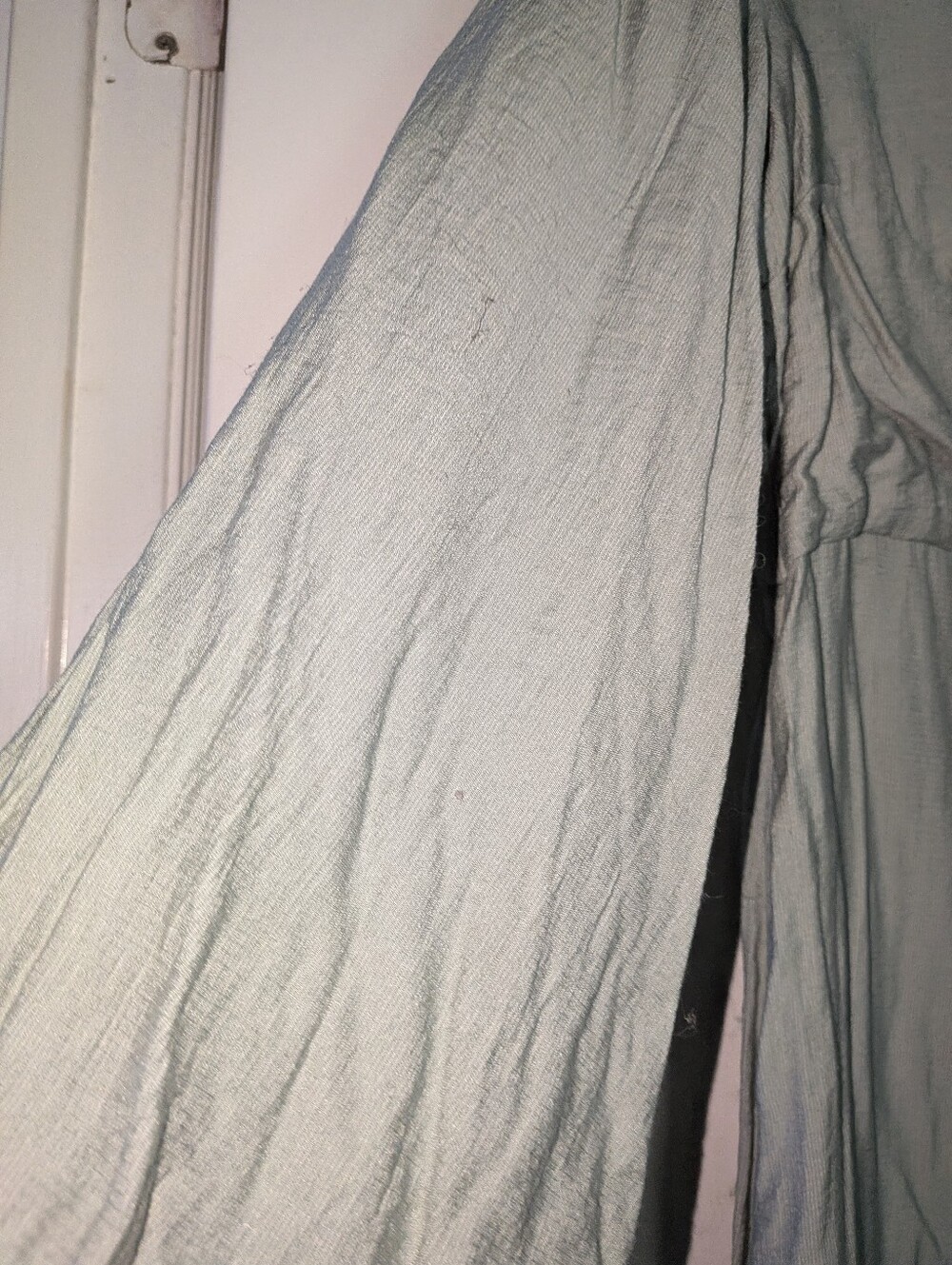 Veiled Collection Women’s Sage Top With Front Slit - Picture 3 of 5